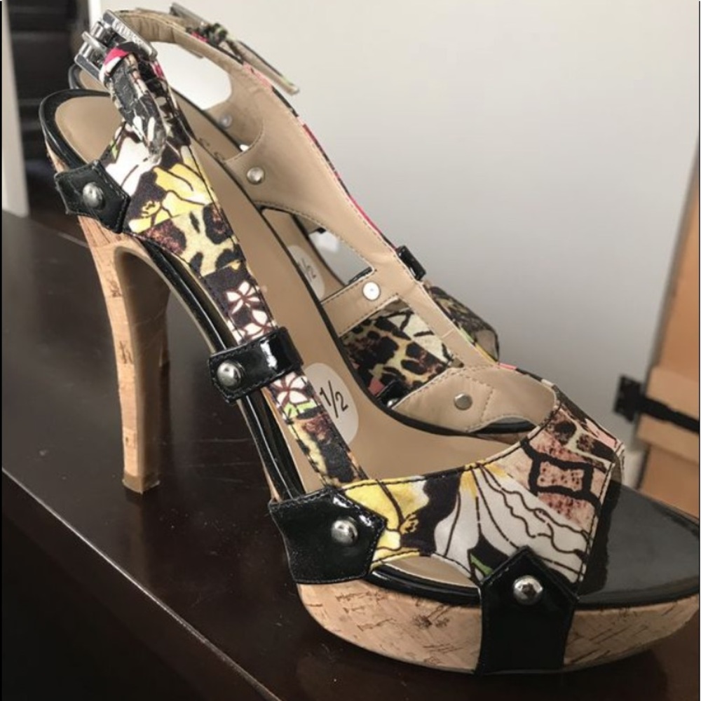 Guess heels